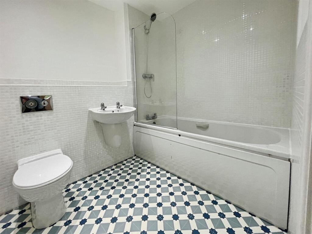 Additional image 7 of Sovereign Court, Bradford, BD2 2DB