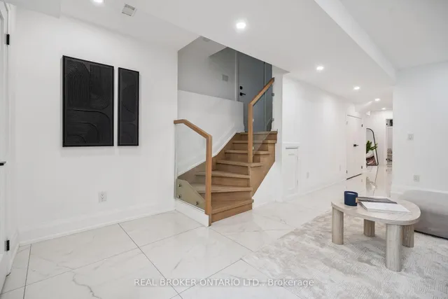 Additional image 34 of 98 Hogarth Ave