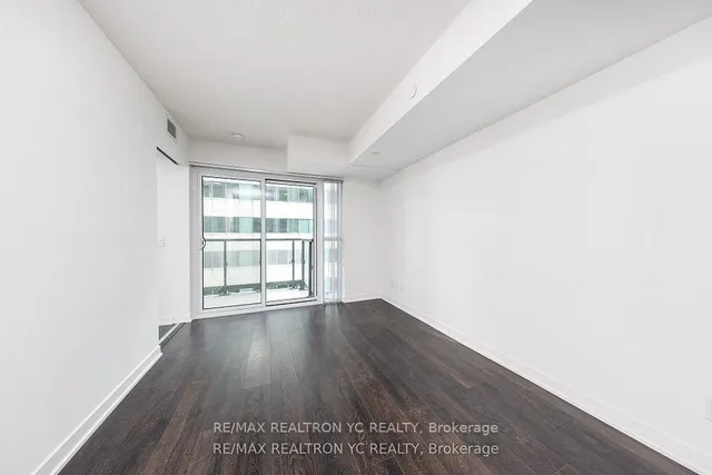 Additional image 7 of 87 Peter St Unit 719