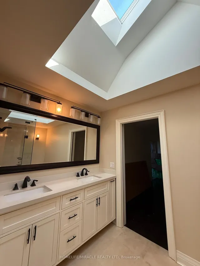 Additional image 28 of 16 Ravenscrest Dr