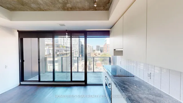 Additional image 4 of 629 KING St Unit 925