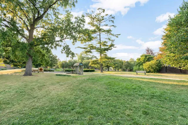 Additional image 43 of 94B Ellerslie Ave Unit 38