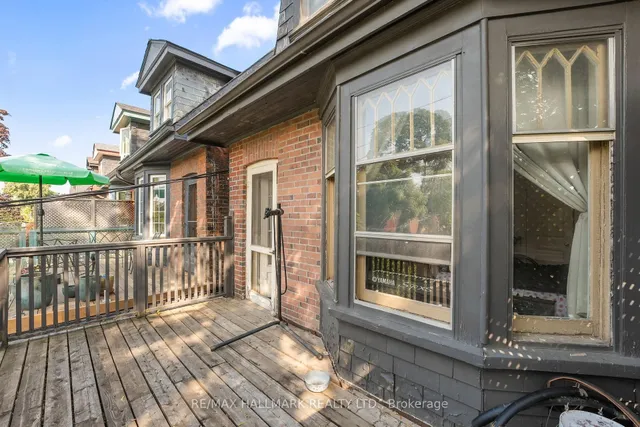 Additional image 22 of 76 Browning Ave