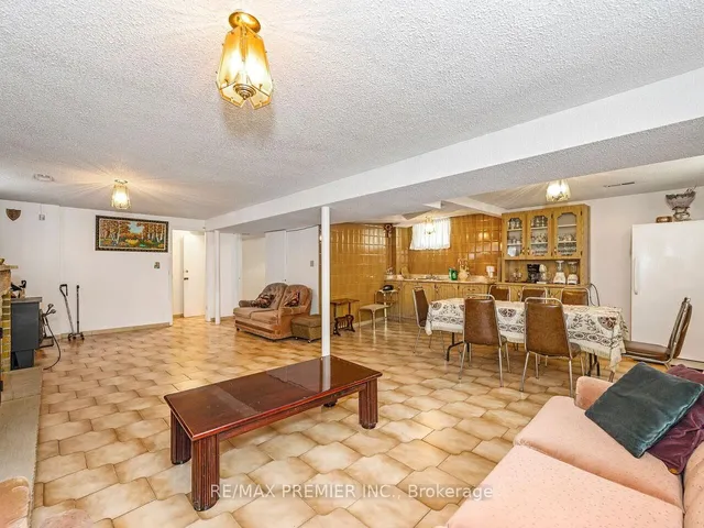 Additional image 30 of 83 Spenvalley Dr