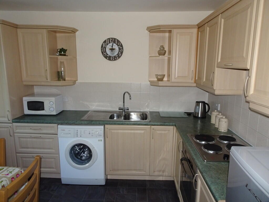 Additional image 5 of Albury Mansions