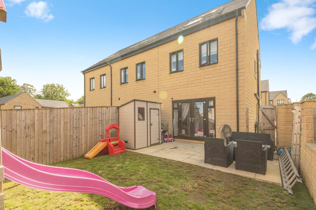Additional image 12 of Kensington Way, Cleckheaton, BD19