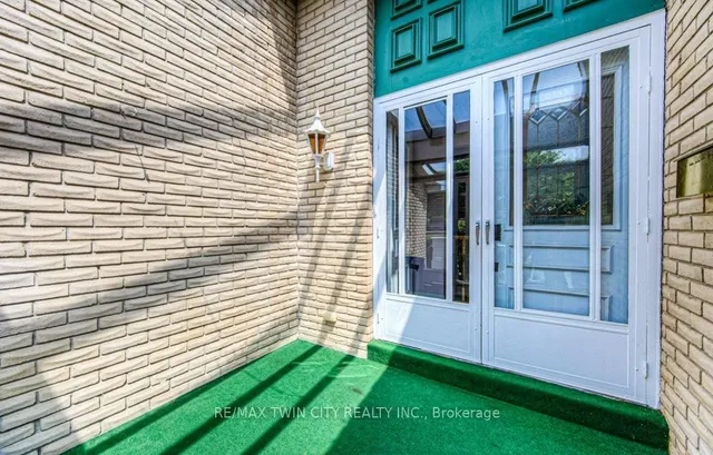 Additional image 3 of 38 Charnwood Crt