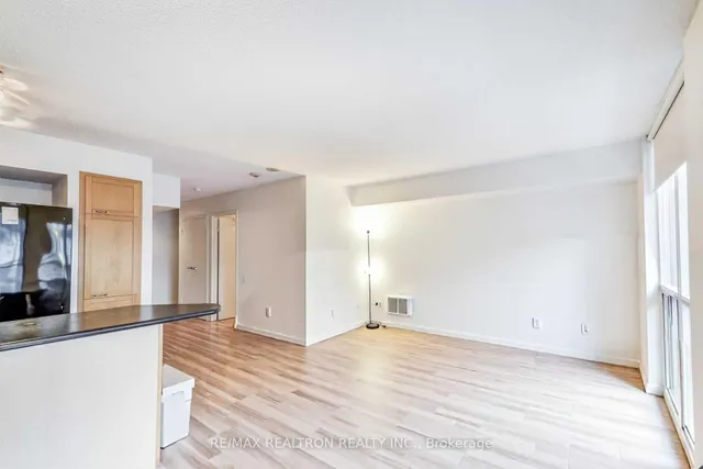 Additional image 8 of 75 Dalhousie St Unit 914