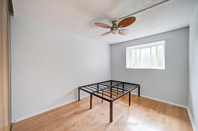 Additional image 16 of 25 Collinsgrove Rd Unit 129