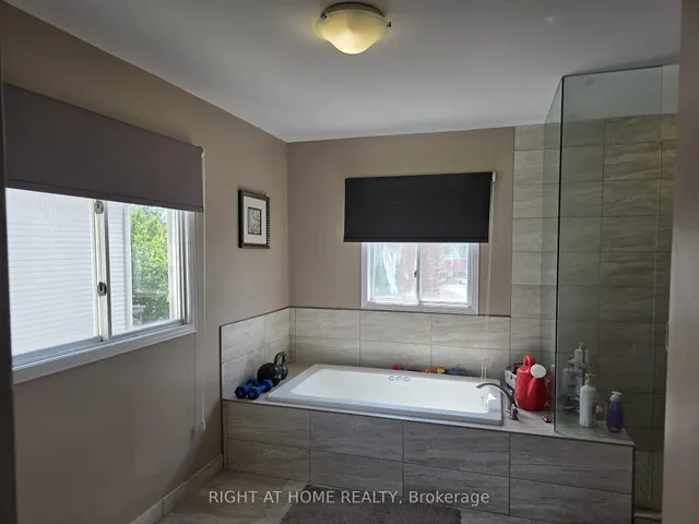 Additional image 29 of 15 Lorilee Cres