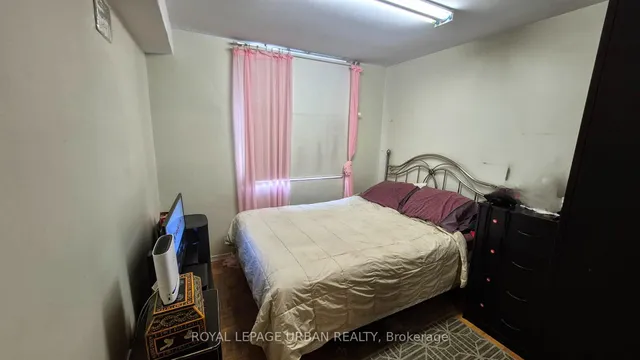 Additional image 2 of 1135 Logan Ave Unit 806