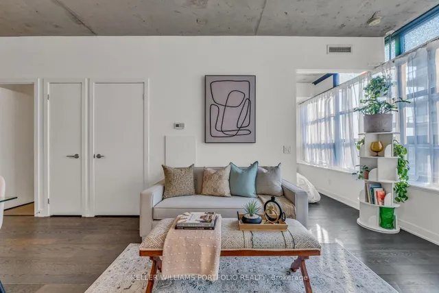 Additional image 12 of 1201 Dundas St Unit 706