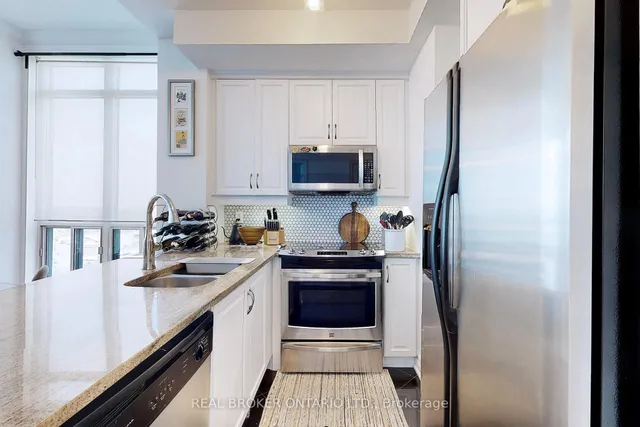 Additional image 18 of 2087 Lake Shore Blvd Unit PH7