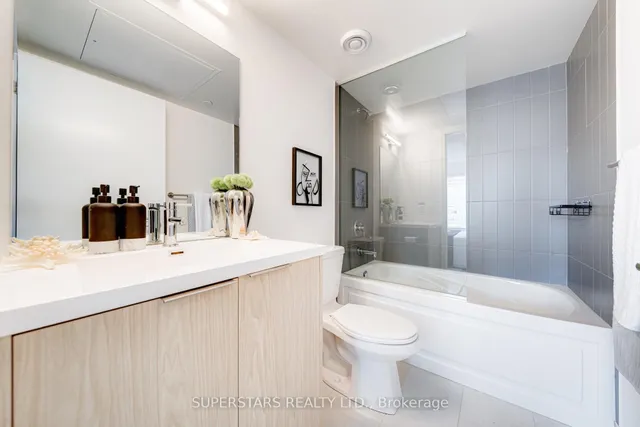 Additional image 8 of 60 Shuter St Unit 1008