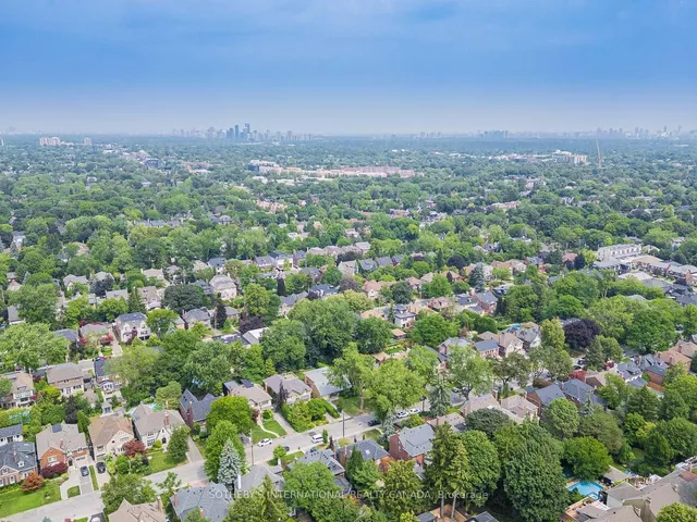 Additional image 12 of 200 Cortleigh Blvd