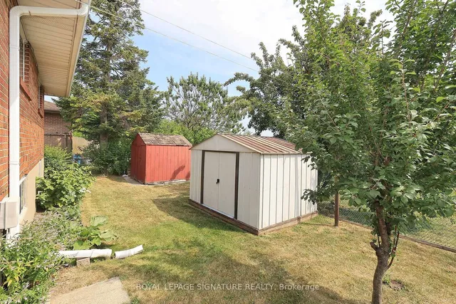 Additional image 31 of 989 Midland Ave