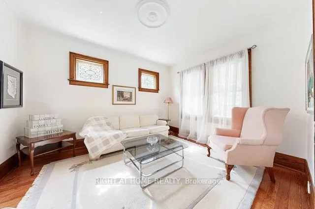 Additional image 8 of 159 ROSEMOUNT Ave