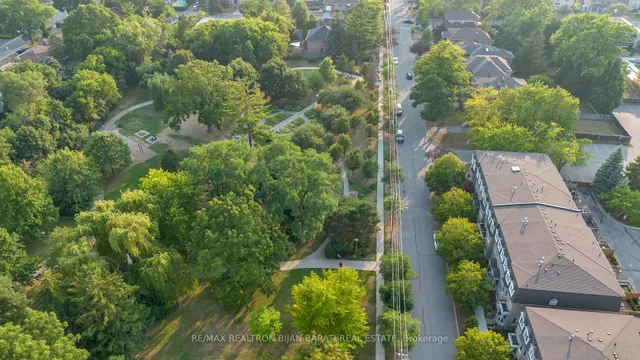 Additional image 47 of 94B Ellerslie Ave Unit 38