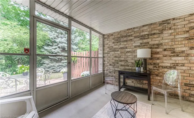 Additional image 27 of 85 Candle Cres