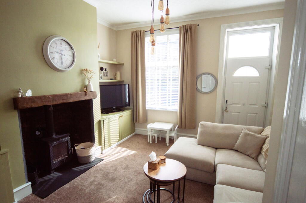 Additional image 3 of Highfield Terrace, Cleckheaton, BD19