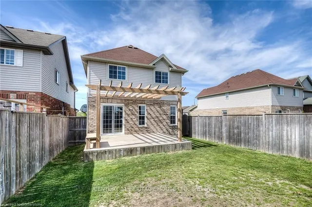 Additional image 36 of 256 Sienna Cres