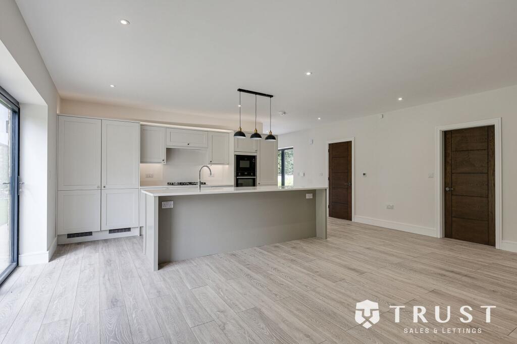 Additional image 11 of West Lane, Gomersal, BD19