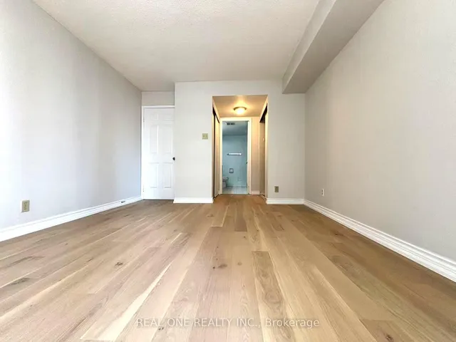 Additional image 26 of 711 Bay St Unit 1012