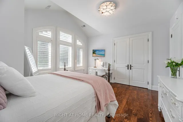 Additional image 27 of 58 Johnston Ave