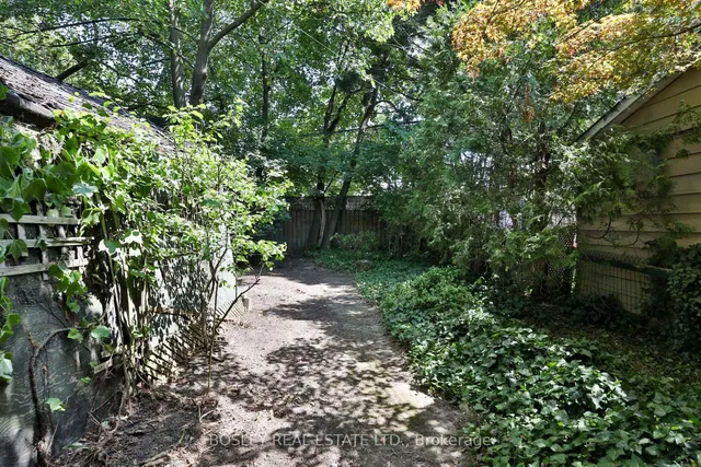 Additional image 19 of 15 Whitewood Rd