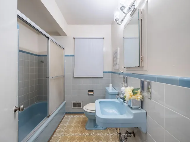 Additional image 2 of 18 Danube Dr