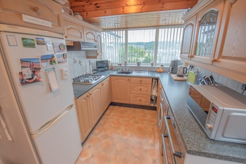 Additional image 8 of 10 Lynndale Avenue, Cross Hills BD20 7DB