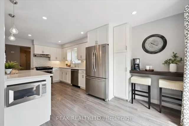 Additional image 9 of 839 Fairway Cres