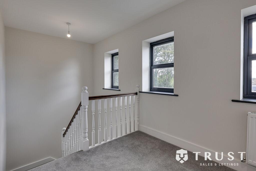 Additional image 42 of West Lane, Gomersal, BD19