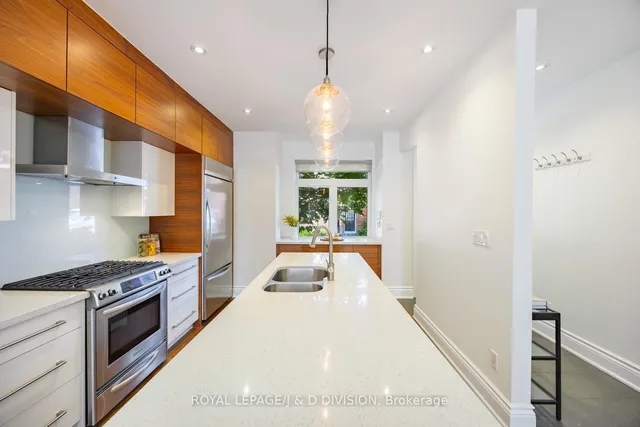 Additional image 8 of 33 Clark St