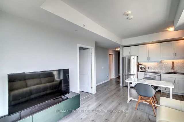 Additional image 10 of 60 Charles St Unit 1805