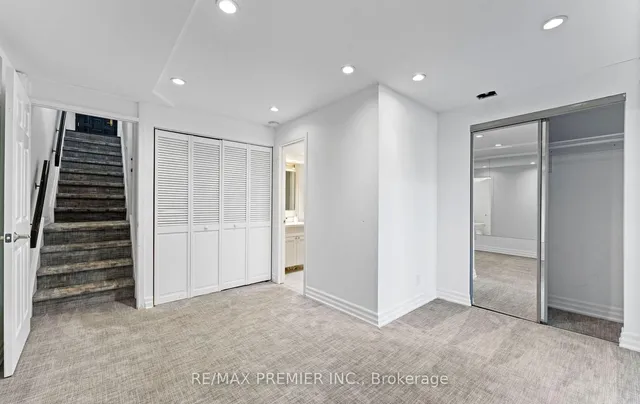 Additional image 41 of 211 Mutual St