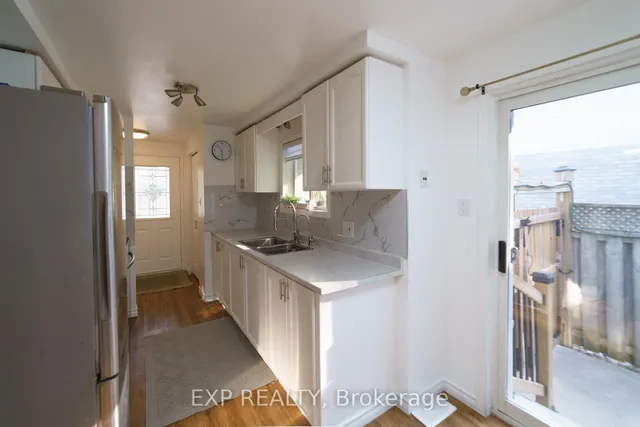 Additional image 9 of 430 Bankside Cres