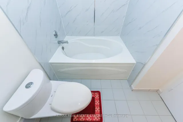 Additional image 29 of 5 Rowntree Rd Unit 503