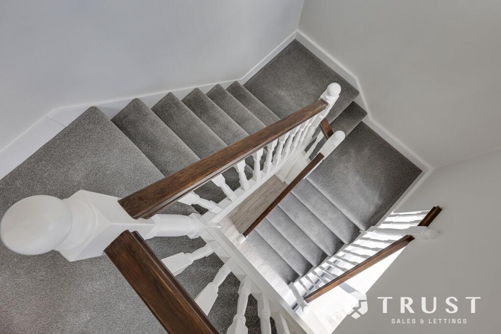 Additional image 43 of West Lane, Gomersal, BD19