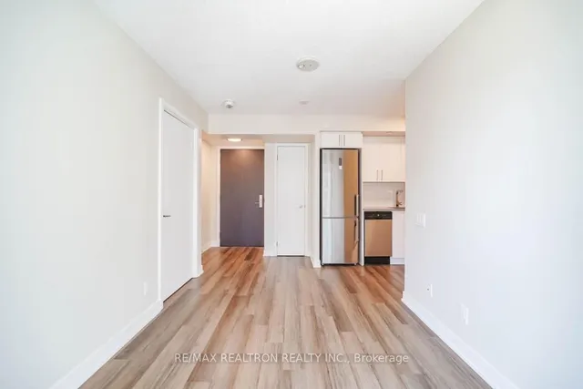 Additional image 18 of 38 Monte Kwinter Crt Unit 627