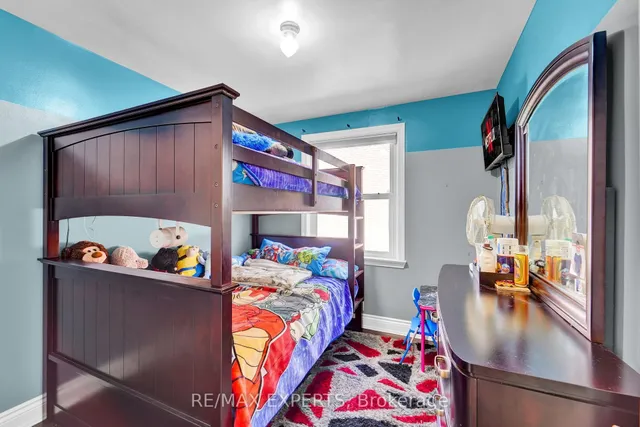 Additional image 18 of 50 Datchet Rd