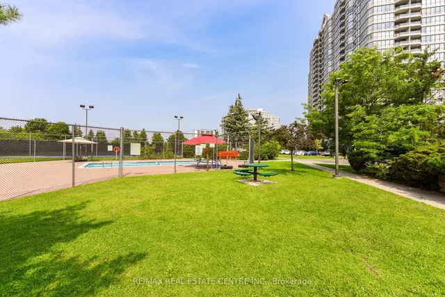 Additional image 43 of 5 Rowntree Rd Unit 503