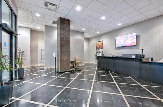 Additional image 2 of 2737 keele St Unit 213