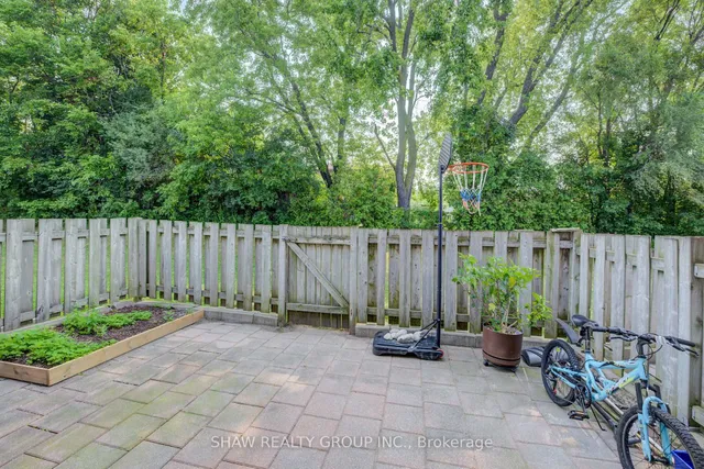 Additional image 31 of 293 Fairway Rd Unit 36