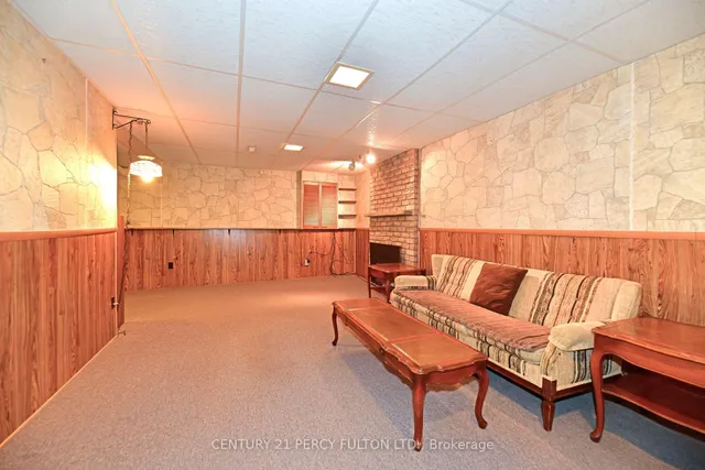 Additional image 19 of 74 John Stoner Dr