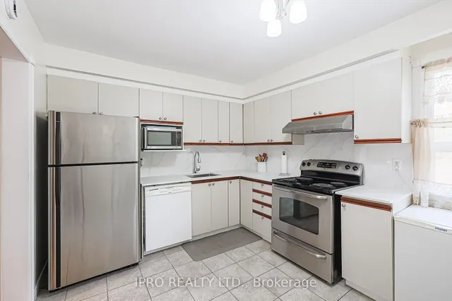 Additional image 20 of 1667 Albion Rd Unit 53