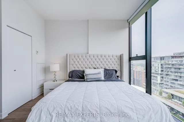 Additional image 25 of 629 King St Unit 1418