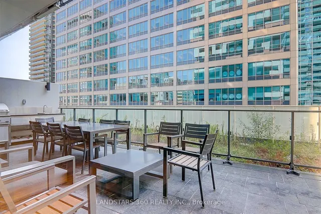 Additional image 28 of 25 Richmond St Unit 2812