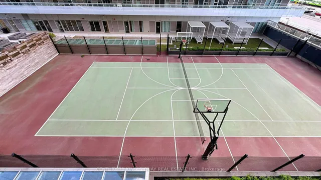 Additional image 21 of 20 Richardson St Unit 1809