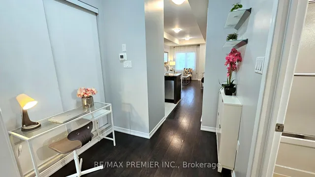 Additional image 21 of 19 Coneflower Cres Unit 272